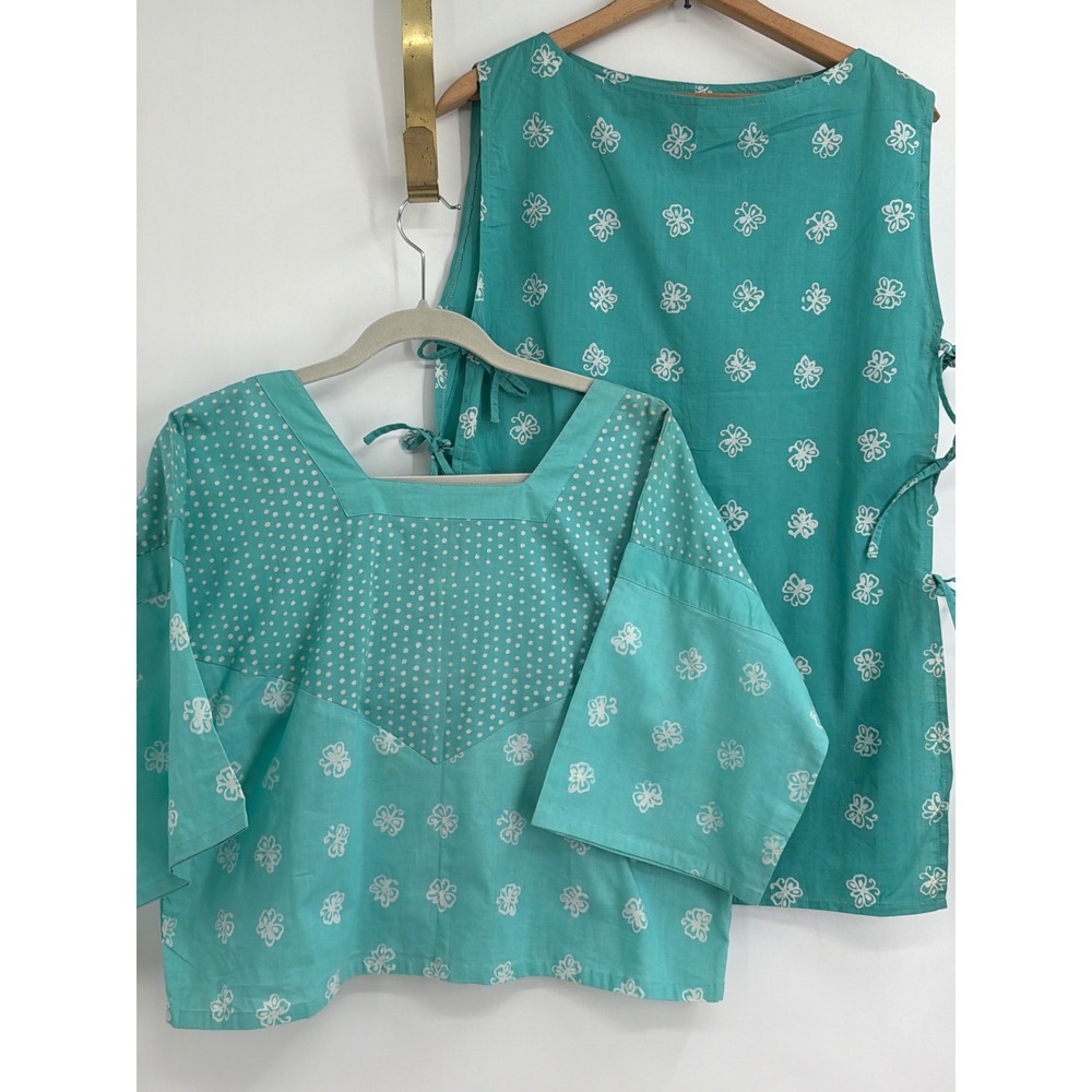 Blue Ginger Singapore Handmade Batik Cotton 2 Piece Set Teal Floral‎ Polka Dot S
